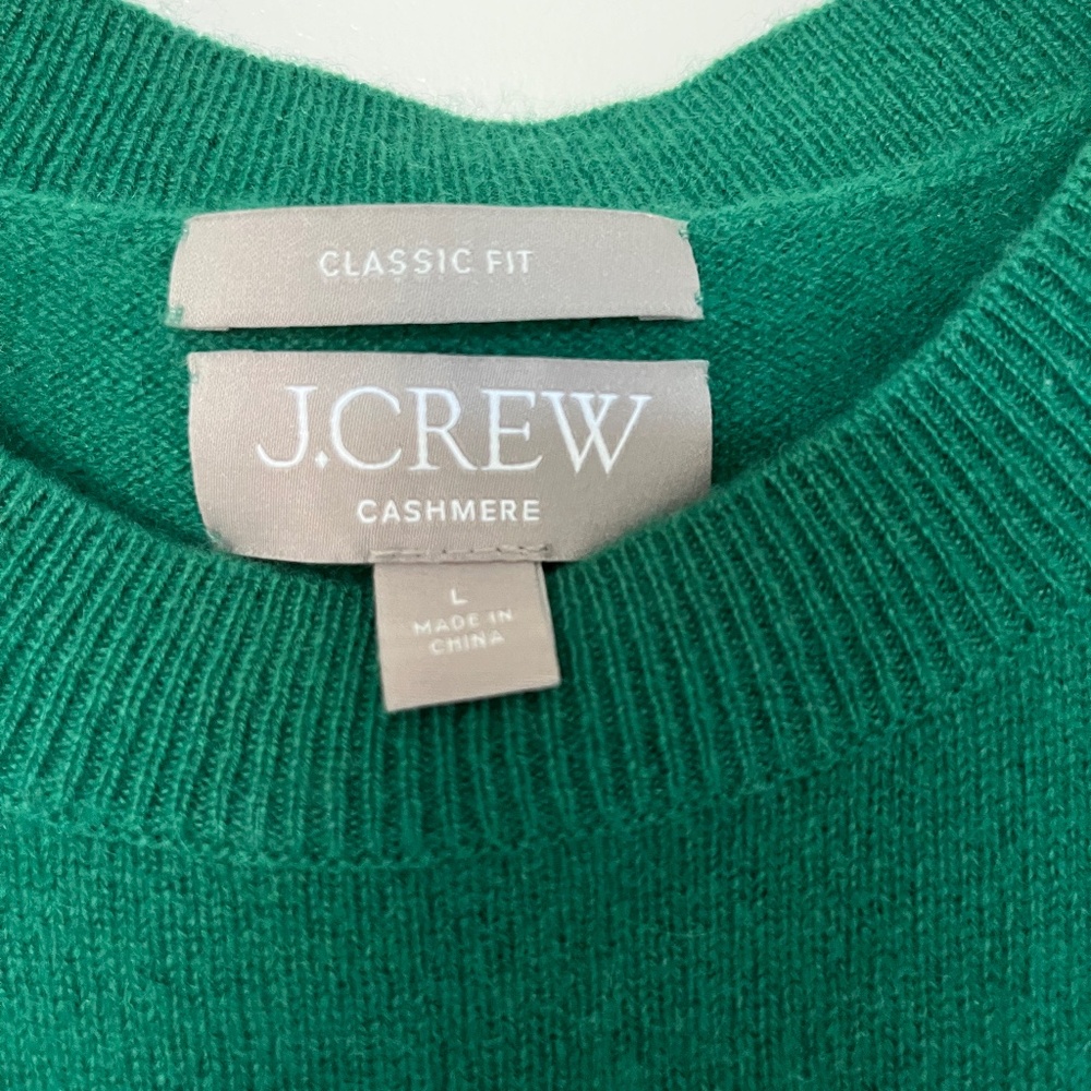 Women’s J Crew Cashmere Crewneck sweater - Kelly green